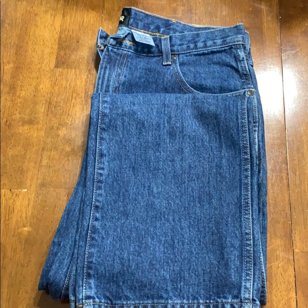 Redhead blue jean bootcut